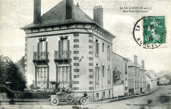 La Loupe