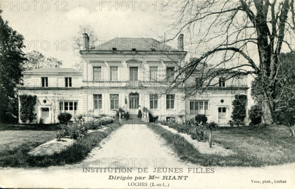 Loches