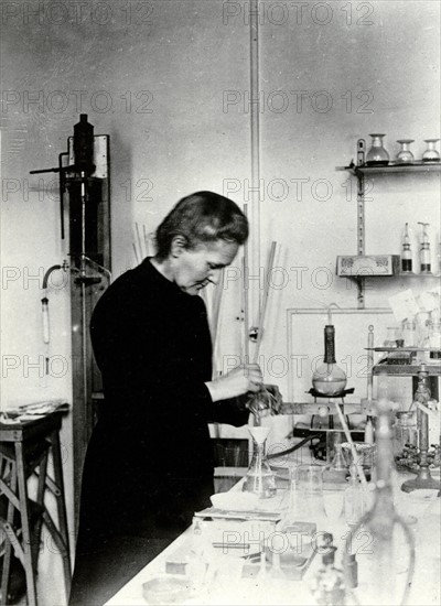 Marie Curie at the Radium Institute