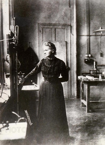 Marie Curie at the Radium Institute