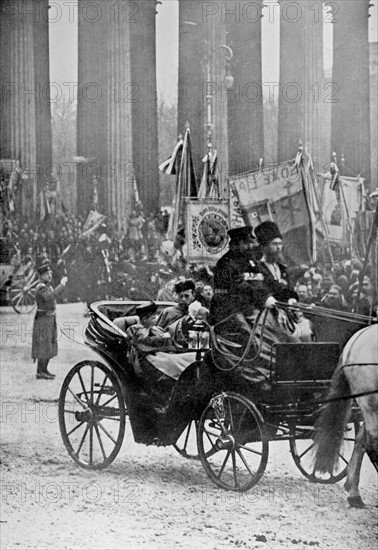 In Russia, tricentennial of the Romanov dynasty, March 1913