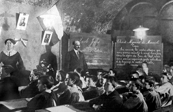 Première Guerre Mondiale. Ecole souterraine de Reims