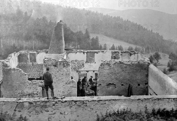 Première Guerre Mondiale. Salle à manger d'une escouade d'Alpins dans les Vosges