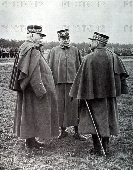 Generals Joffre, de Langle de Cary and Guillaumat (1915)