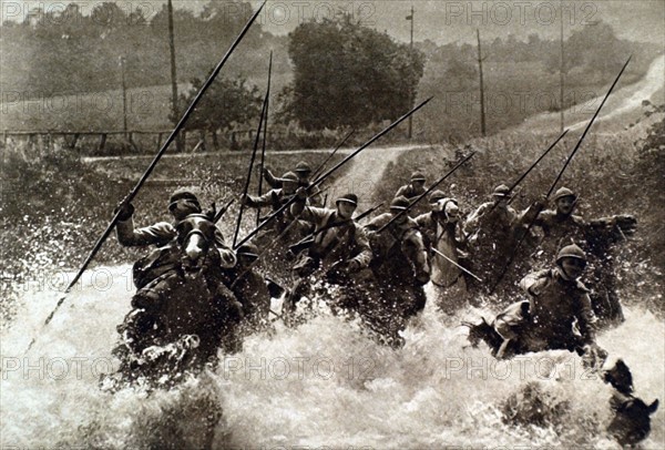 Première Guerre Mondiale. Dragons, armés de la lance, à l'entrainnement (1916)