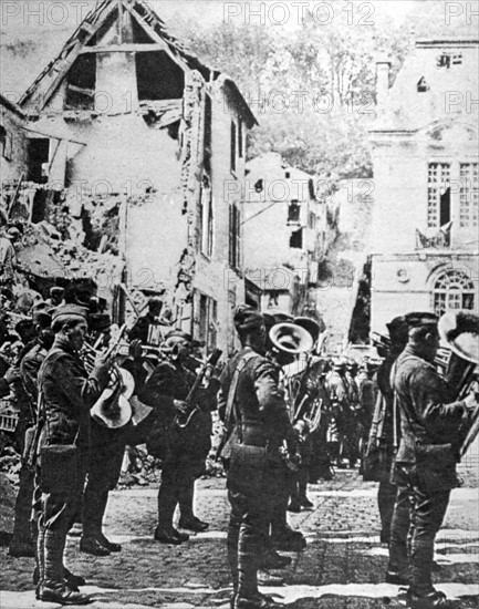 World War I. American military band giving a concert in the ruins of Château-Thierry