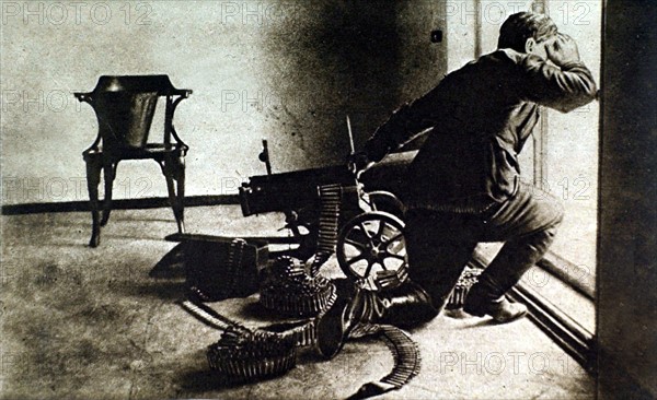 Russian Revolution. In Petrograd, one of the windows of the Winter Palace equipped with a machine gun (1918)