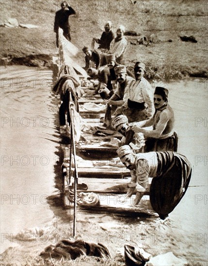 World War I. A military washing place in Tracy-le-Mont