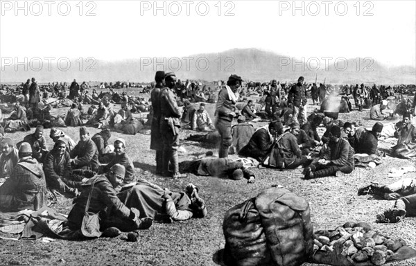 Guerre des Balkans. Camp de prisonniers turcs au Monténégro (1912)