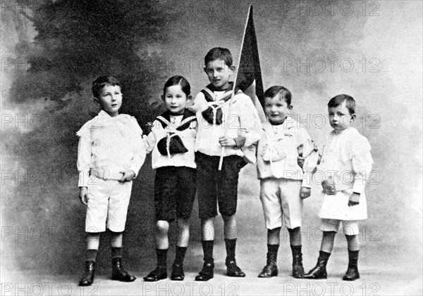 Boer War. 
Portrait of Mr Pierson's sons and nephews, in 1900