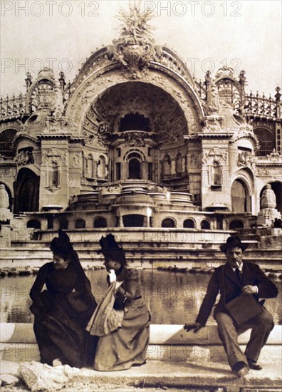Réception à l'école de Saint-Cyr, en 1900