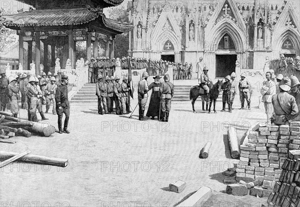 Révolte des Boxers. 
L'occupation de Pékin par les troupes françaises, en 1900.