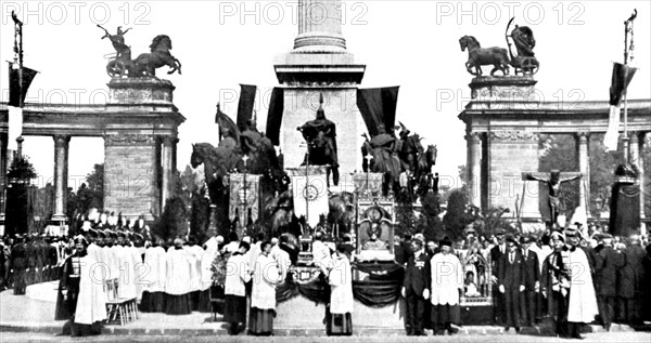 Les fêtes de Saint Emeric à Budapest, en 1930.