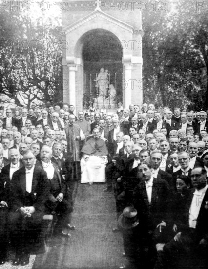 The Colomb riders, on an official visit to Rome (1920)