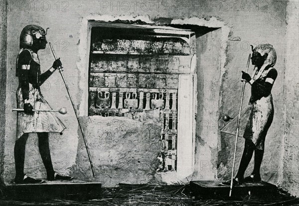 Tutankhamen's treasure, Opening of the burial chamber