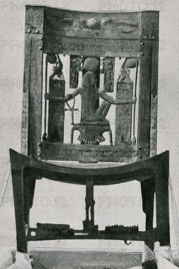 Tutankhamen's treasure, Chair