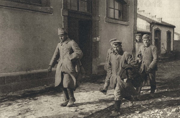 Soldats faits prisonniers pendant les combats de Douaumont