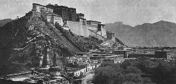 Tibet Lhasa / Signature of the British dictatorship treaty in the ancient palace.