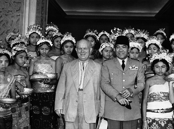 Politique, Indonésie, Union soviétique