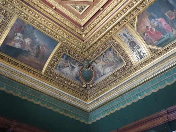 Musée du Louvre, Galerie Campana