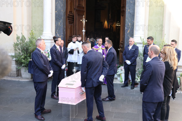 Obsèques de Loana, Nice, 10 avril 2026