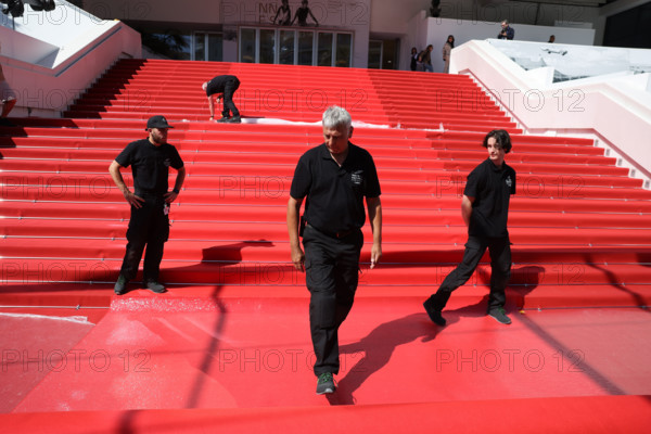 Festival de Cannes 2026, installation du tapis rouge