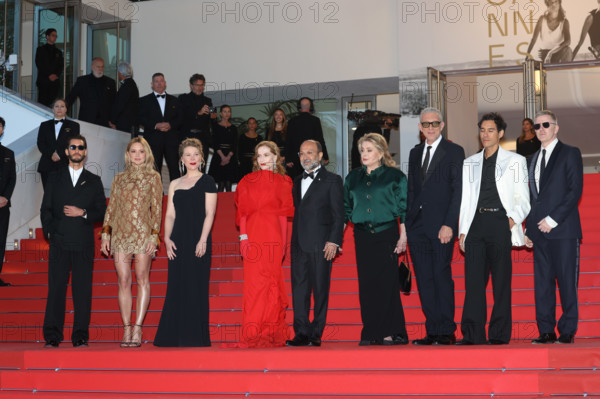 Cast of the film 'Histoires Parallèles"