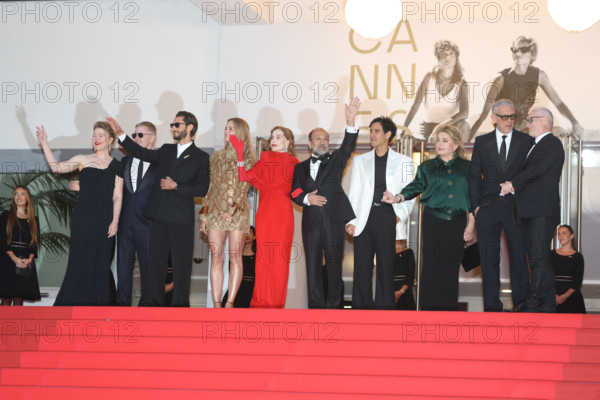 Cast of the film 'Histoires Parallèles"