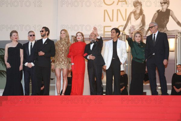 Cast of the film 'Histoires Parallèles"