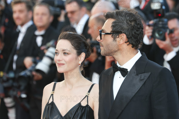 Marion Cotillard, Yodelice