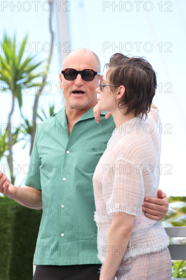 Woody Harrelson and Kristen Stewart