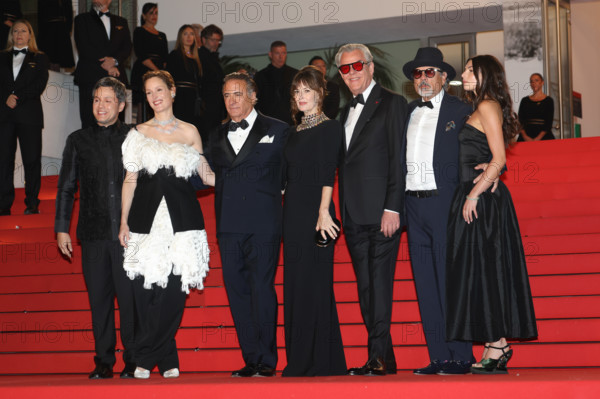 Paul Soriano, Rosemarie DeWitt, Andy Garcia, Vicky Krieps (in Bottega Veneta), Danny Huston, Jai Stefan et Sofia Stefan attending the red carpet for the film 'Diamond' during the 79th Cannes Film Festival at the Palais des Festivals on May 19, 2026 in Cannes, France.