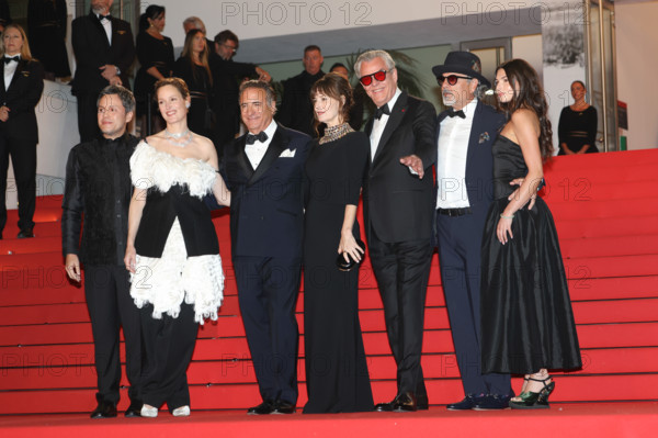 Paul Soriano, Rosemarie DeWitt, Andy Garcia, Vicky Krieps (in Bottega Veneta), Danny Huston, Jai Stefan et Sofia Stefan attending the red carpet for the film 'Diamond' during the 79th Cannes Film Festival at the Palais des Festivals on May 19, 2026 in Cannes, France.