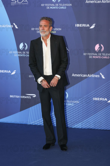 Jeffrey Dean Morgan