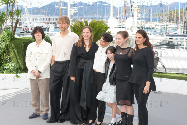 The cast of the film "El Deshielo"
