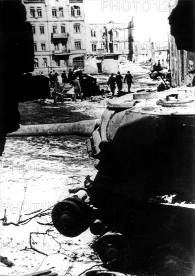 Les ruines de Breslau (Wroclaw) en avril 1945.