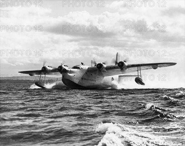 British Short Sunderland Mk I heavy seaplane, ca. 1942.