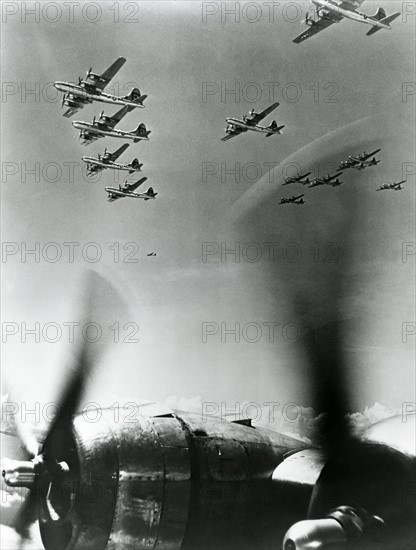 Formation of Boeing B-29 strategic bombers, 1945.