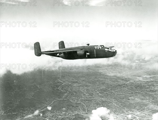 Bombardier moyen américain North American B-25 Mitchell.