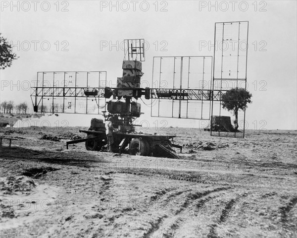 American SCR-268 radar, Italy, 1944-45