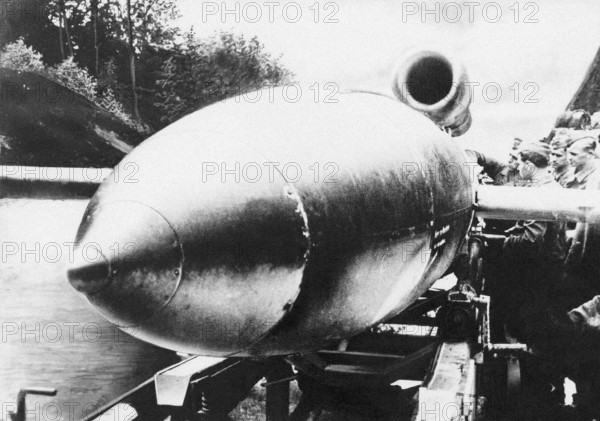 Fieseler Fi-103 (FZG-76) V-1 rocket ready for launching, 1944.