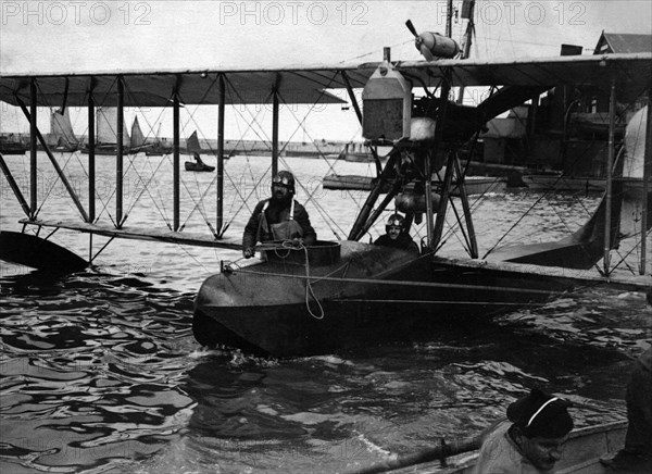 French hydroplane F.B.A.