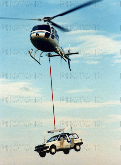 Hélicoptère léger français Aérospatiale AS-350 Ecureuil.