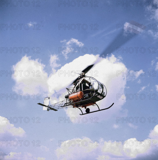 French SD-1221 Djinn light helicopter