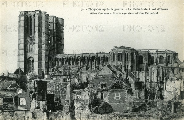 Ruines de la cathédrale de Noyon