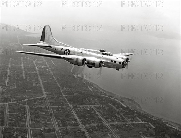 B-17 Bomber plane, 1942