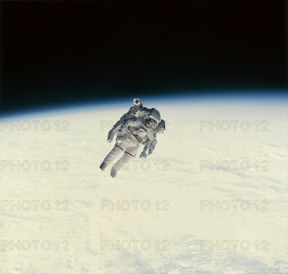 Sortie extravéhiculaire de Bruce McCandless II, 1984