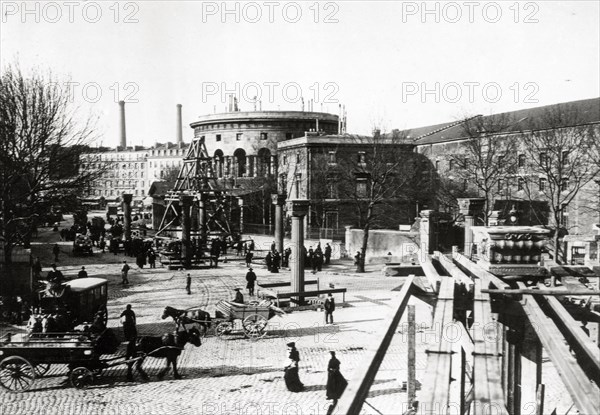 Construction of the Paris metro, 1902
