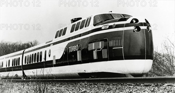 UAC TurboTrain, 1975