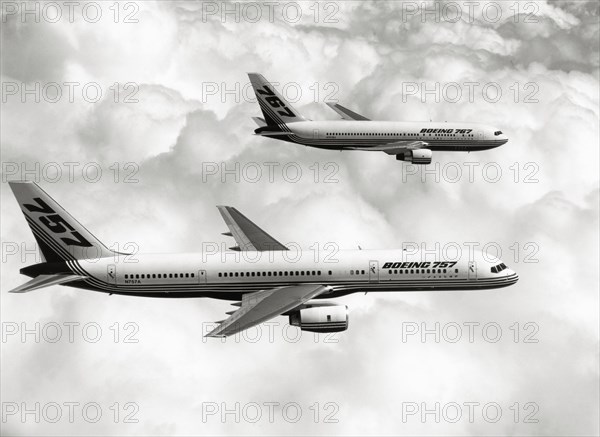 Boeing 757 and 767 during test flight, 1987